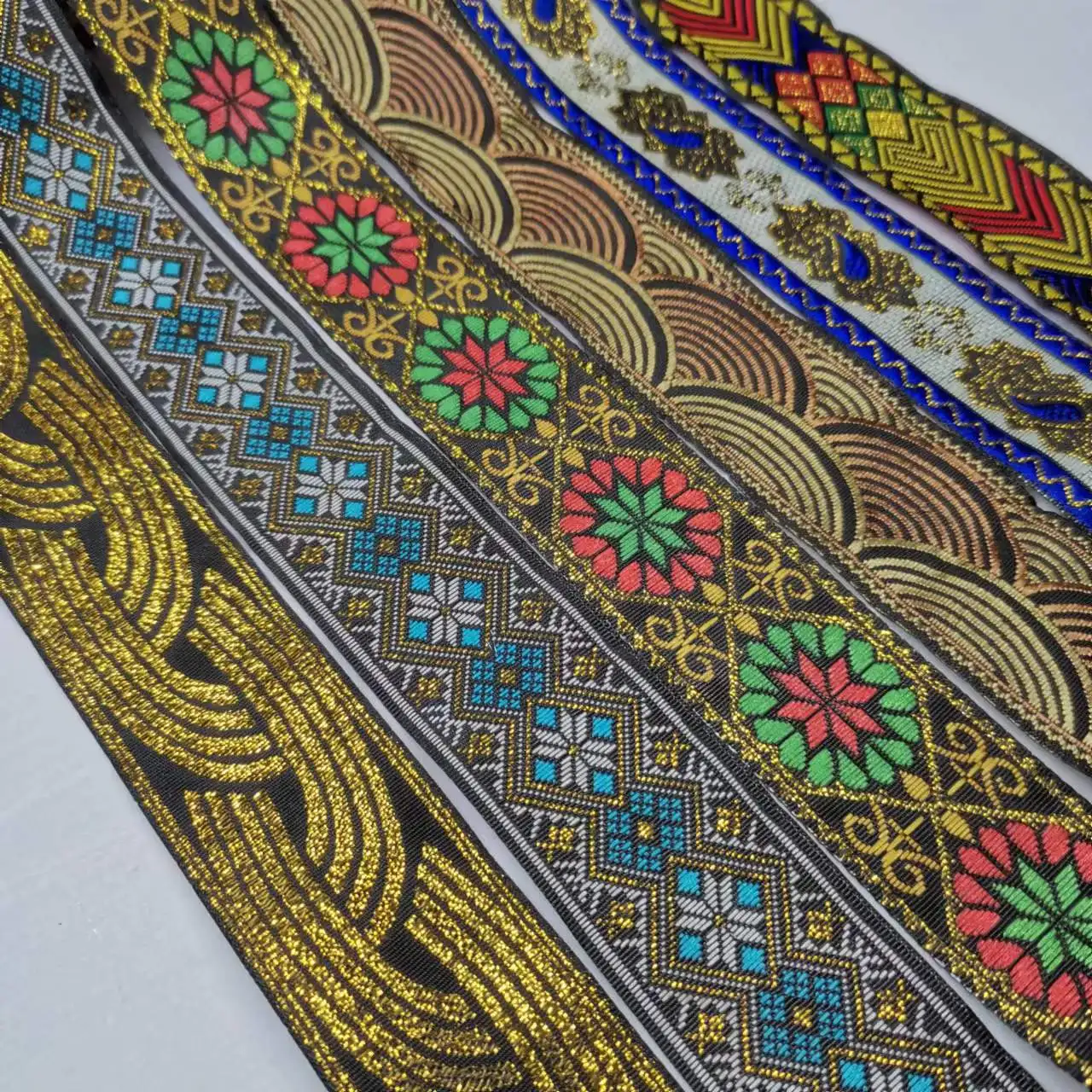 

Ethnic Fashion Woven Applique Ribbon 7 Yards Jacquard Stripe Cord DIY Belt 33mm Wide Decorative Webbing Accessories Trim