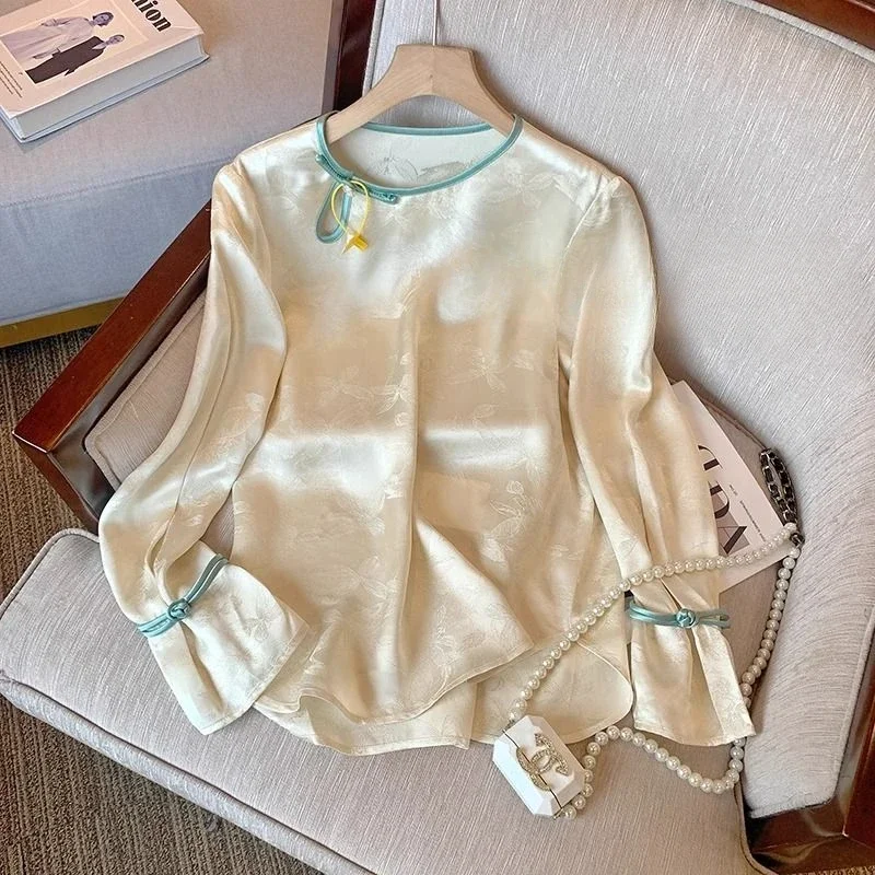 Блузка Женская атласная с круглым вырезом и длинным рукавом