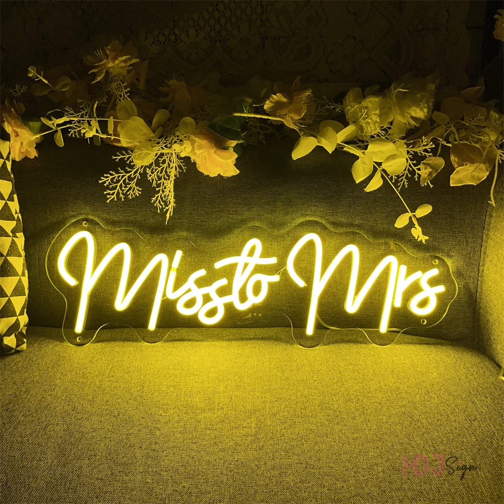 

Mr Mrs Neon Sign Art Wall Hanging Decor Led Neon Lights Sign Wall Lamps for Wedding Party Home Bedroom Wall Decorations