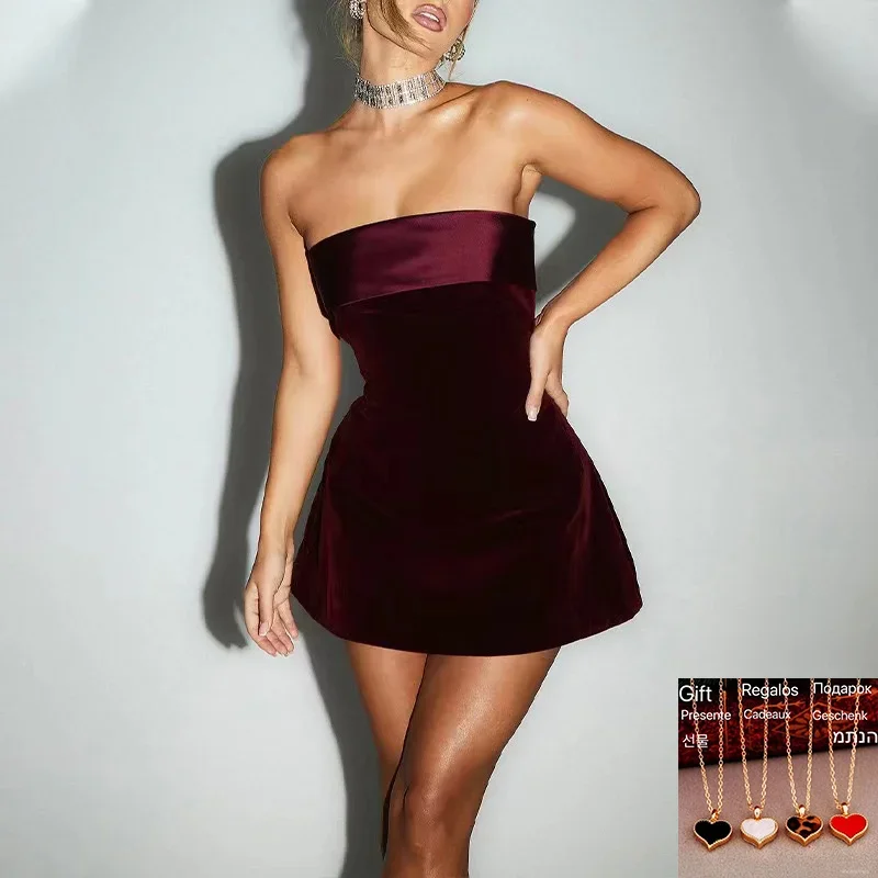 Женское однотонное бархатное платье без бретелек с открытыми плечами
