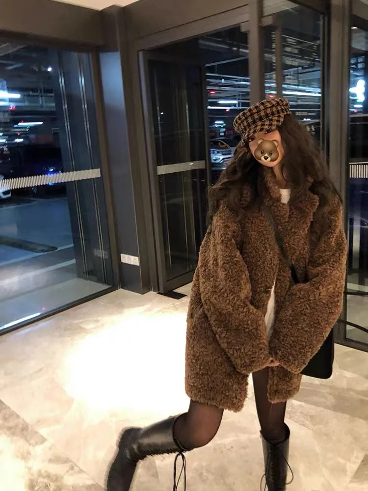 Lamb hair Coat for Women in Autumn and Winter 2023 Small Fragrance Loose and Thickened Wool Medium Length Parkas Female