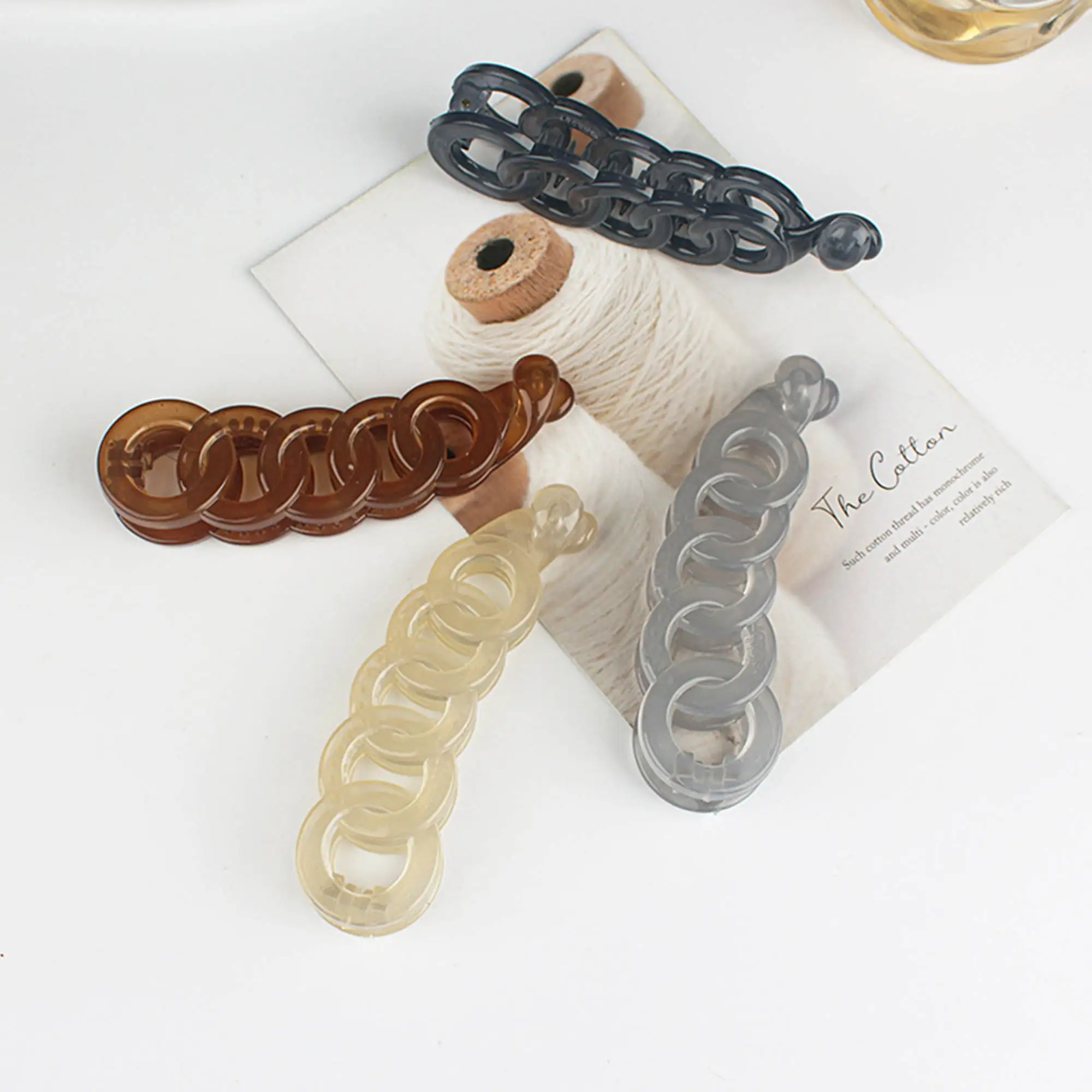 

2pcs/lot 9cm Simple hollowed out large grab clip Bath updo hair artifact Hair accessories diy hair accessories