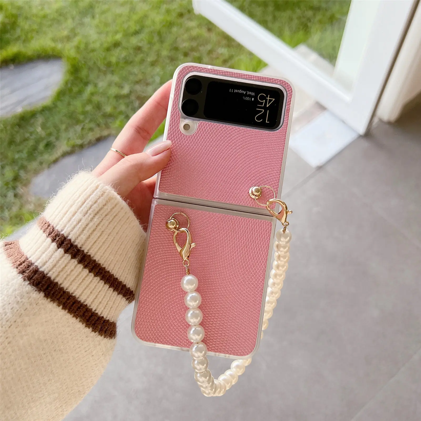 For Samsung Flip4 cell phone case creative, Pearl chain card bag pendant z Flip4 Luxury Flip 4 Phone With Chain Case Phone Case