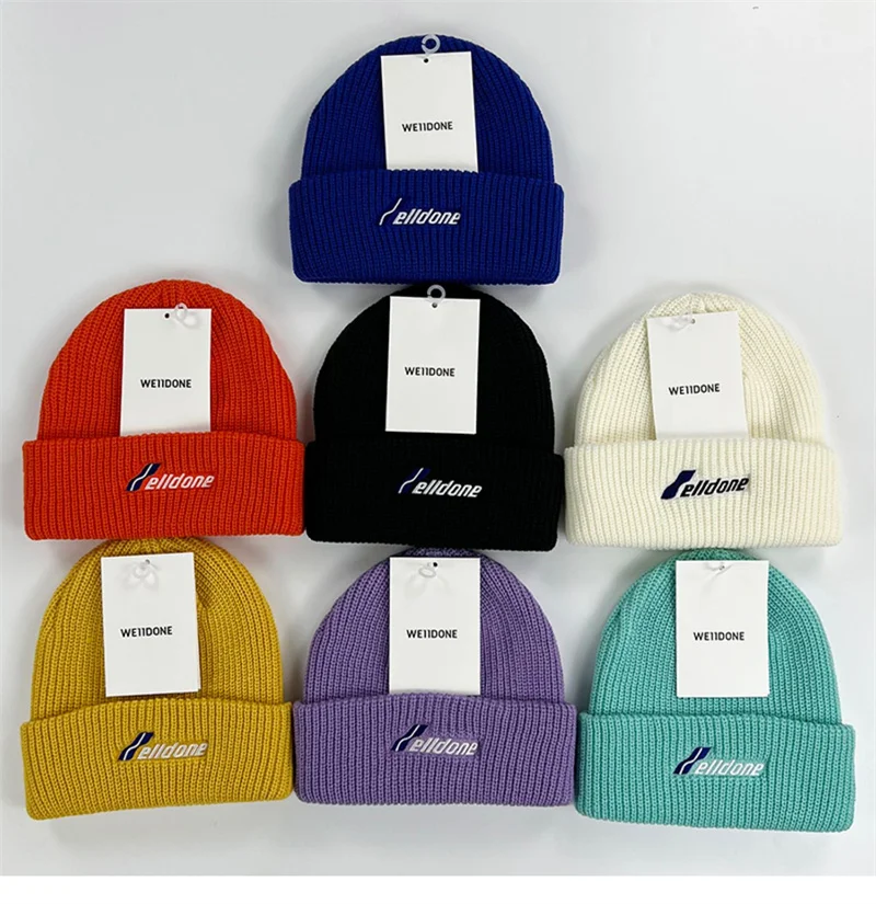 

WELLDONE Knitted Embroidery Letter Cold Hat Warm Ear Protection Wool Hat Couple