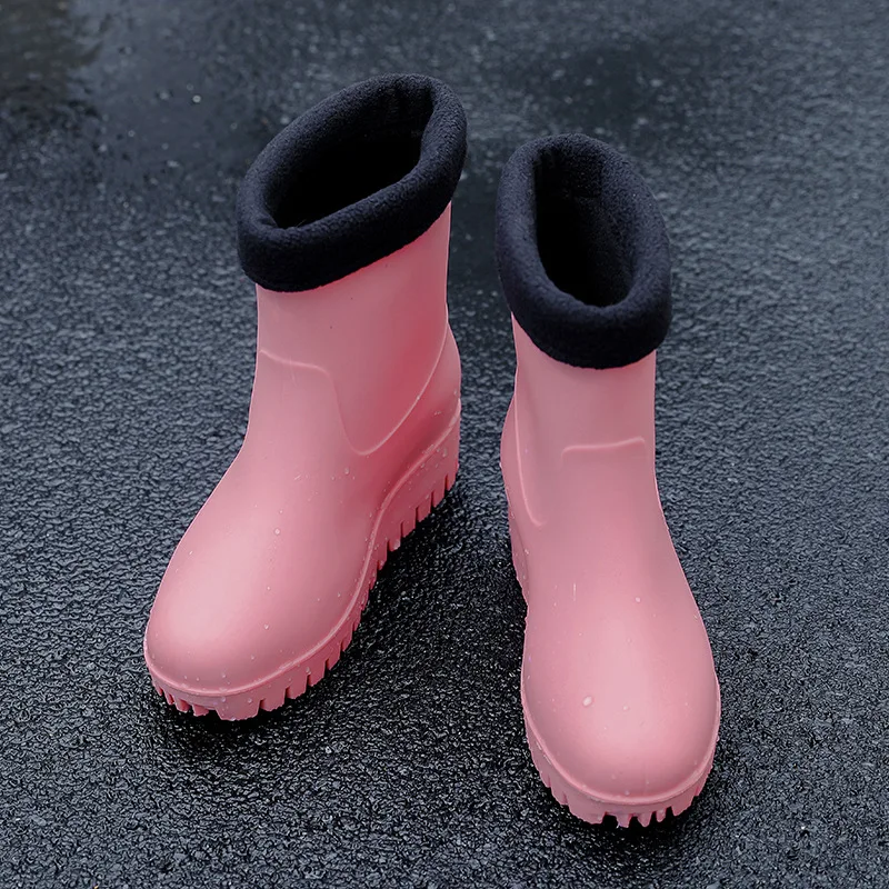 Fashionable Rain Boots Women's Adult Outerwear Water Shoes Non-Slip Waterproof All-Match Trend Four Seasons Mid-Tube Rain Boots
