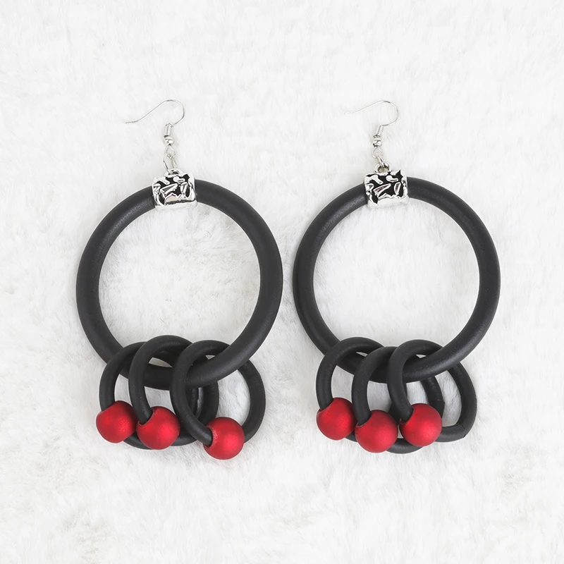 Новые аксессуары в этническом стиле с красными бусинами черные резиновые серьги