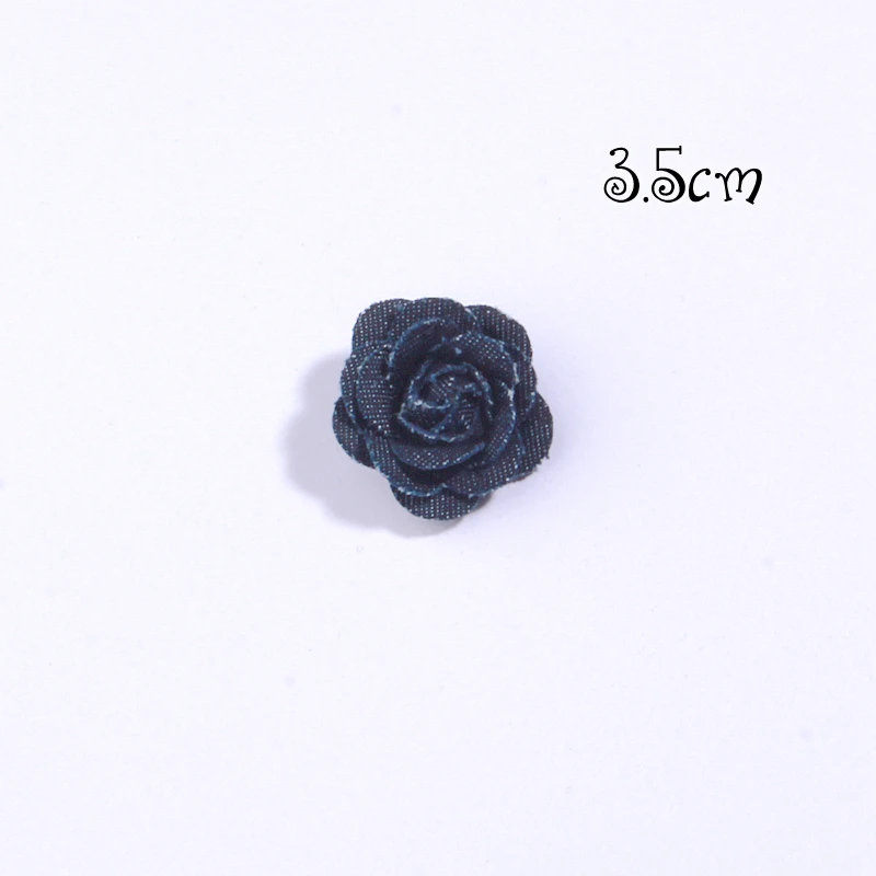 

Декоративные искусственные цветы из джинсовой ткани