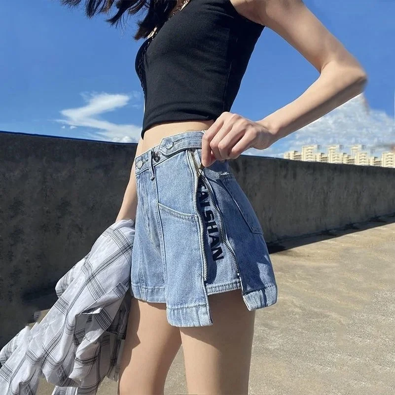 

Women Shorts Jeans Summer Loose Wide Leg Denim Shorts High Waisted Schoolgirl Slim Casual Letter Print Hot Pants Chic