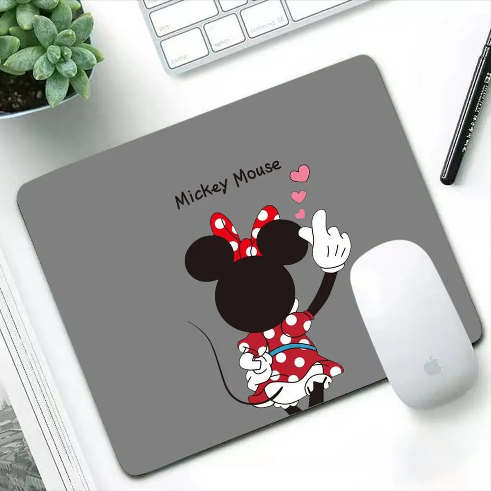 

Disney mickey minnie mouse Mouse Pad Gaming Mousepad Mat Gamer Mouse Pad Keyboard Desk Mat Table Carpet Mousepad Game Mat