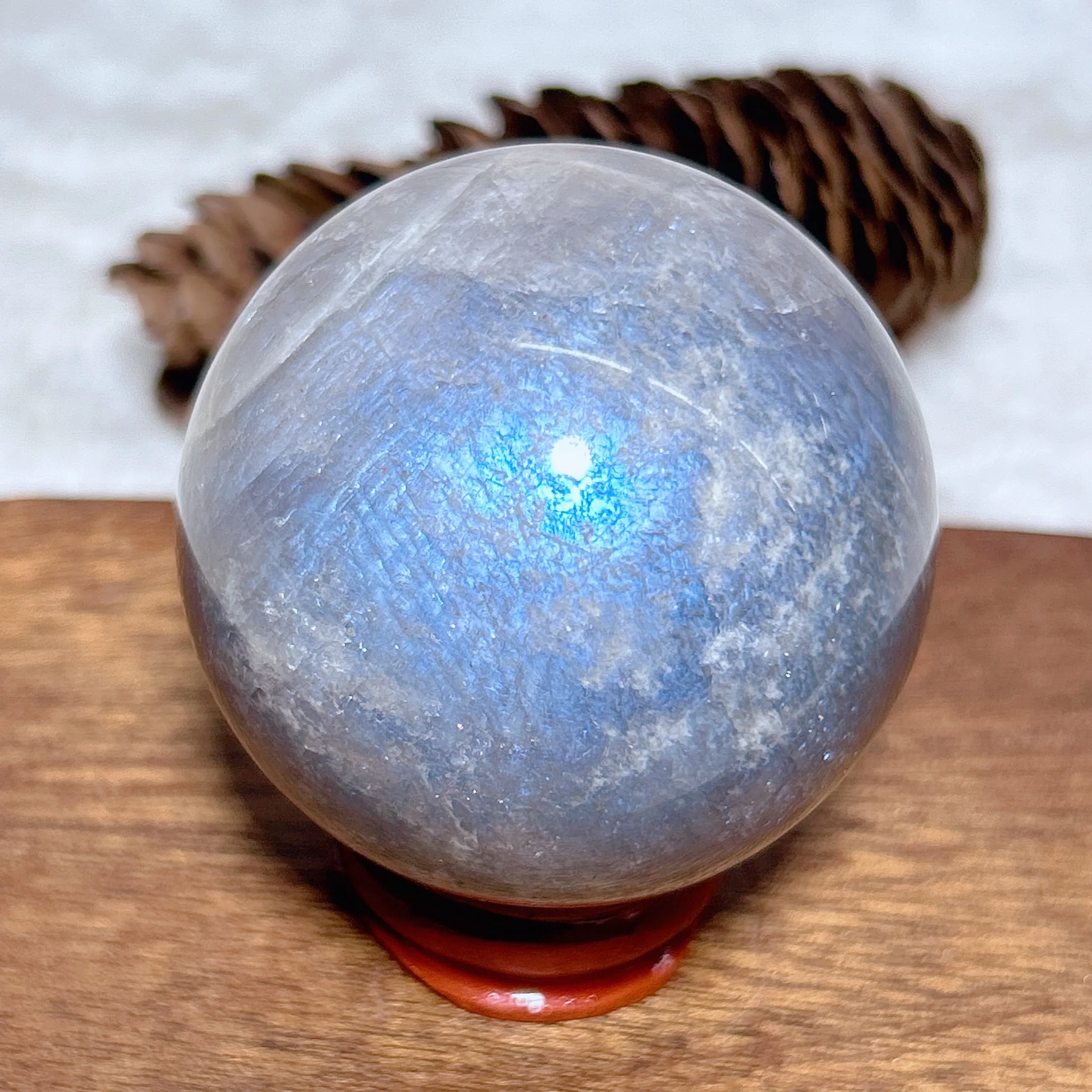 Натуральный хрустальный камень