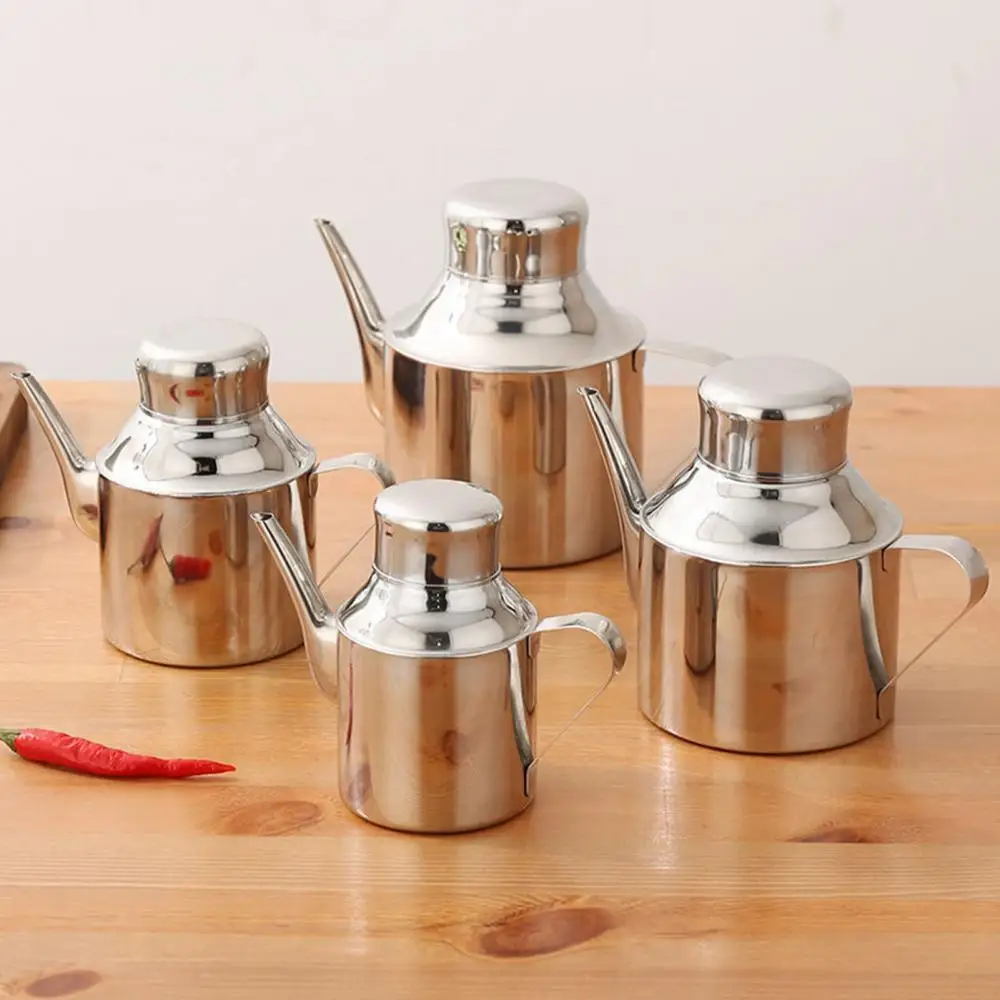 Multi-purpose Stainless Steel Tableware drum type Oil Olive Pots Dispenser Vinegar Batcher Can Bottle Kitchen Tools Storage