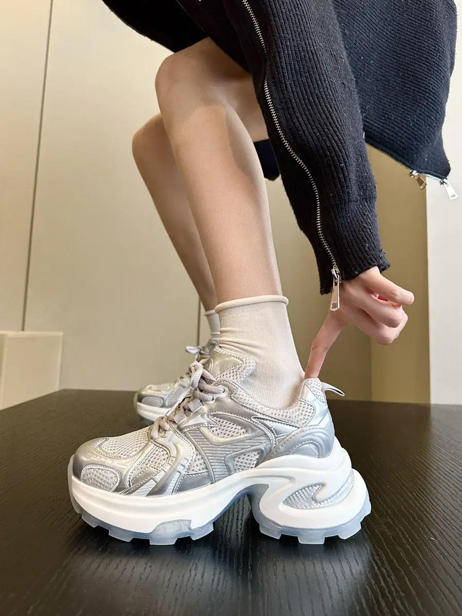 Белые сетчатые кроссовки на шнуровке женские туфли-лодочки толстой подошве