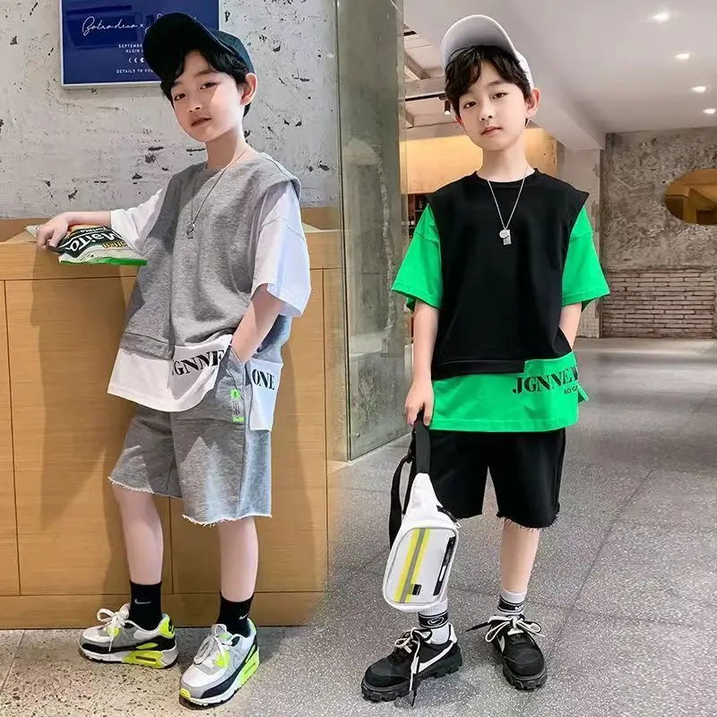 

Boys Summer Suit 2023 Summer New Children's Children Boy Handsome Fashionable Short Sleeve Two-Piece Children's Clothing