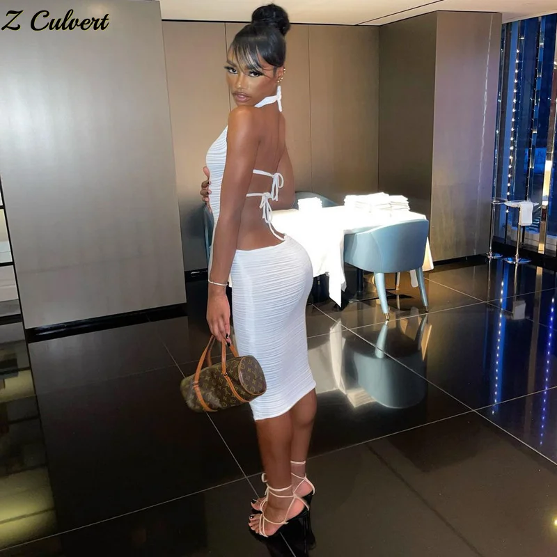 

Женское облегающее платье-Холтер с открытой спиной и круглым вырезом