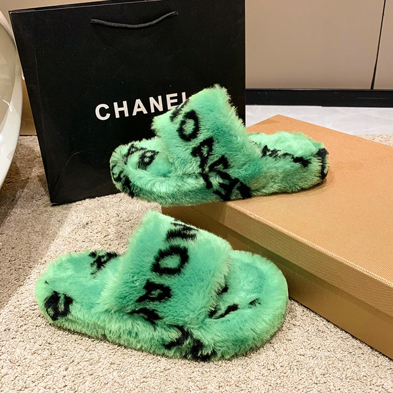 

2022 зимние тапочки для женщин, модная обувь, домашняя нескользящая обувь, толстая искусственная кожа, короткая плюшевая домашняя хлопковая о...