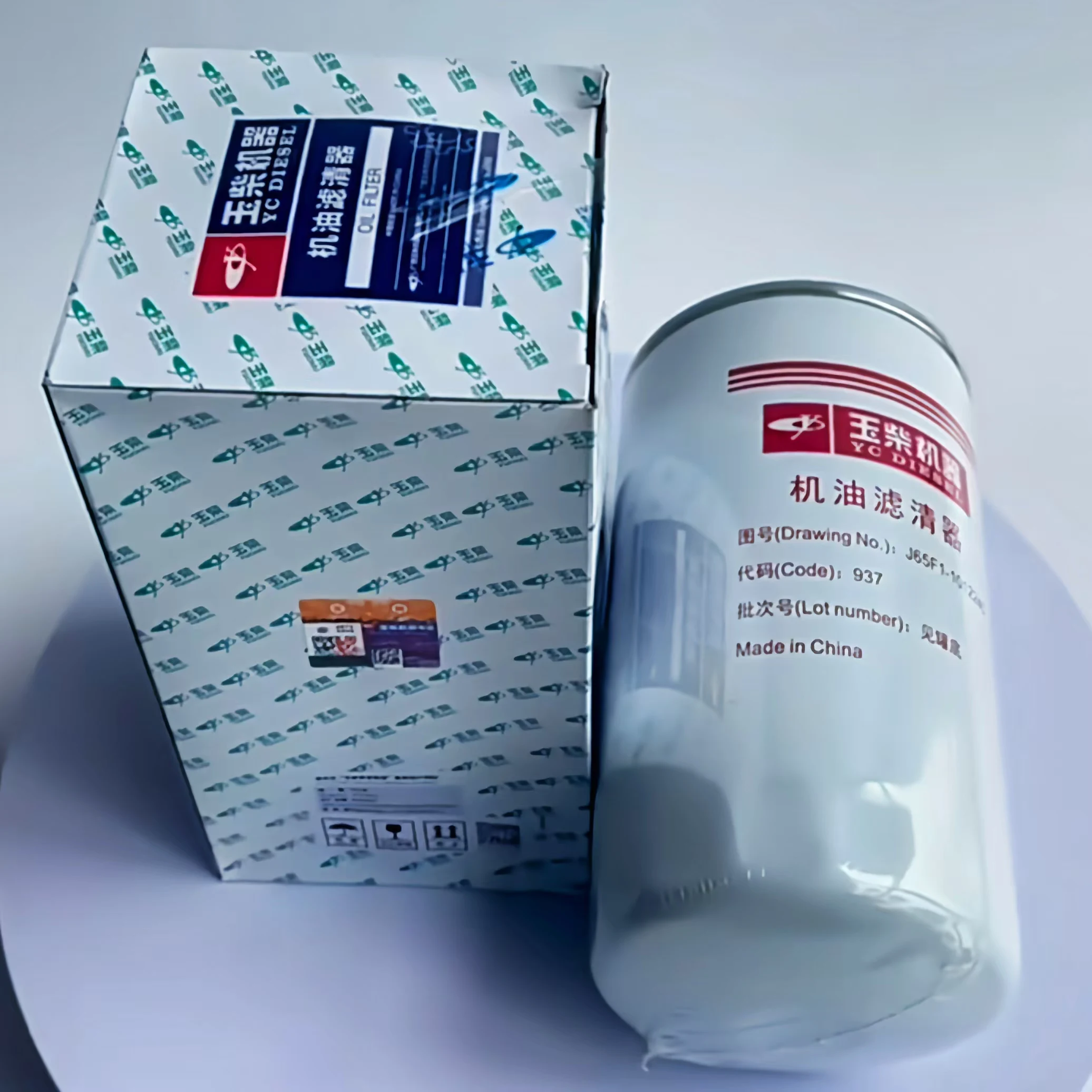 Оригинальный элемент масляного фильтра двигателя Yuchai YC6J 6105 применяется: для