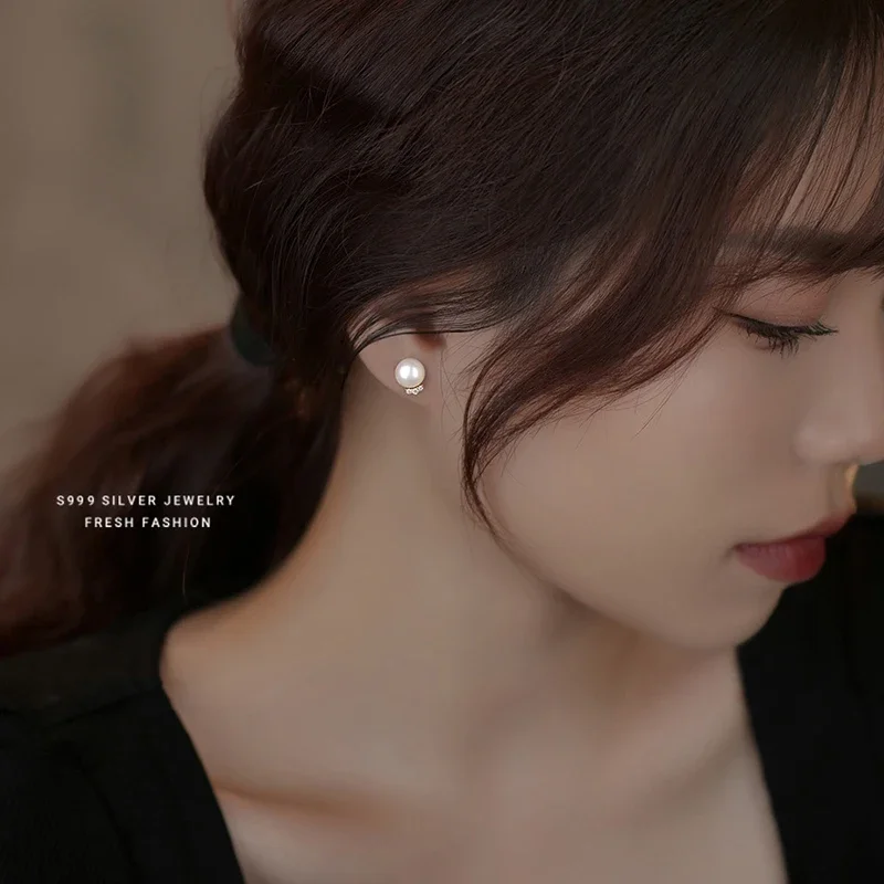 Женские серьги-гвоздики из серебра 925 пробы с жемчугом