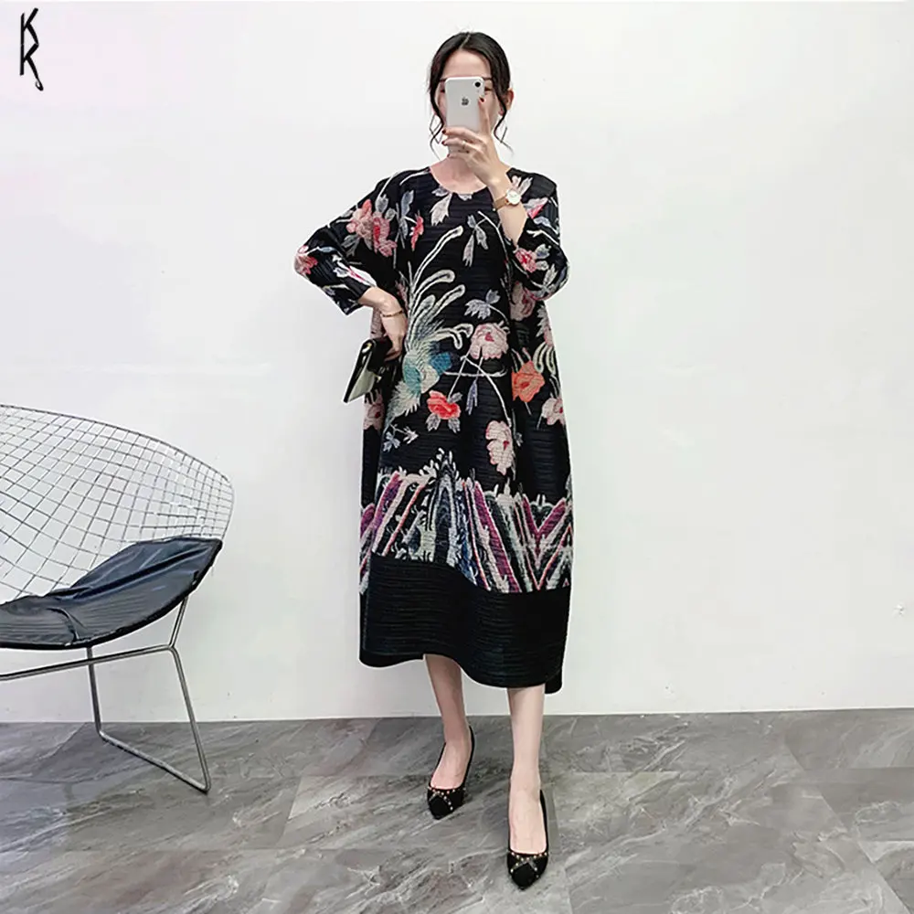 

Fashion Miyake Pleated Print Dress 2023 Spring New Knee Length Skirt Elegant and Loose Women's Clothing Luxury Designe