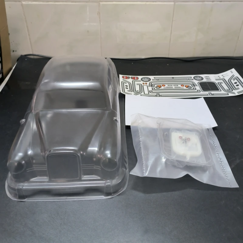 Модель TM180 1/10 Мини Бенц W180 прозрачный корпус