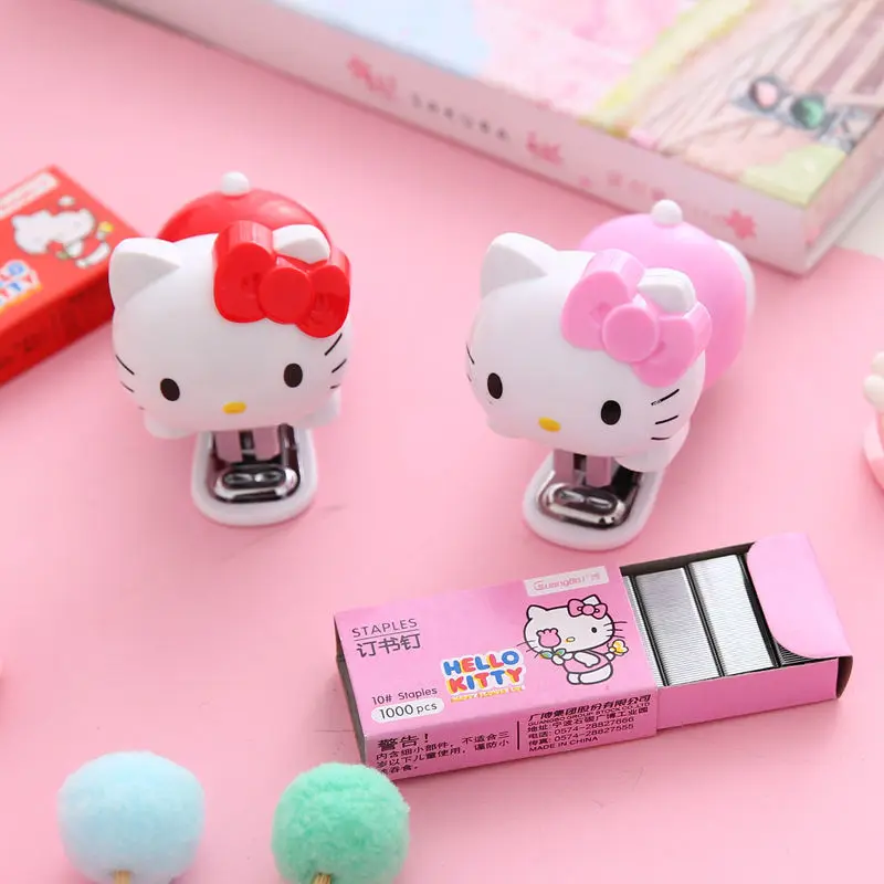 

Hello Kittys Mini Stapler Kawaii Set Cartoon Portable Ornament Cute Beauty Student Stapler Office Stapler Sanrio Accessories