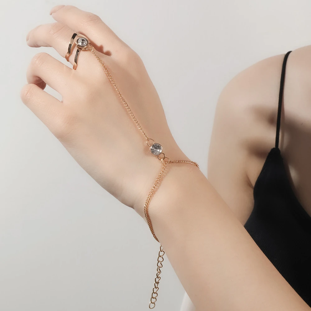 Vintage Rhinestone Inlaid  Link Chain Bracelet With Geometric Hollow Arrow Ring Finger Chain Bracelet For Women  Jewelry Gifts