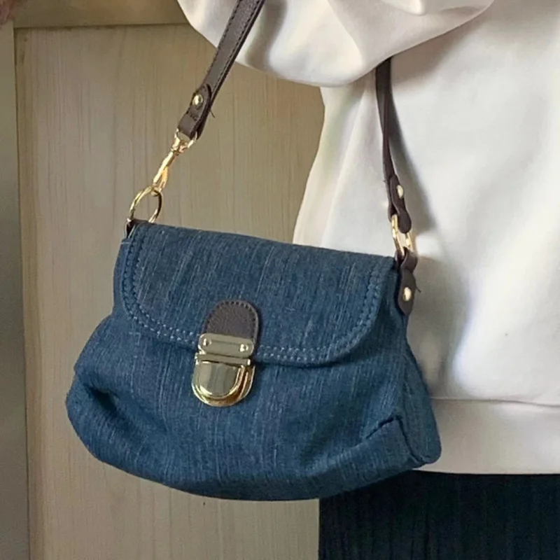 

Винтажная сумка на плечо для женщин, однотонная Джинсовая сумочка в западном стиле с застежкой-седлом, повседневный дизайнерский чемоданчик для подмышек