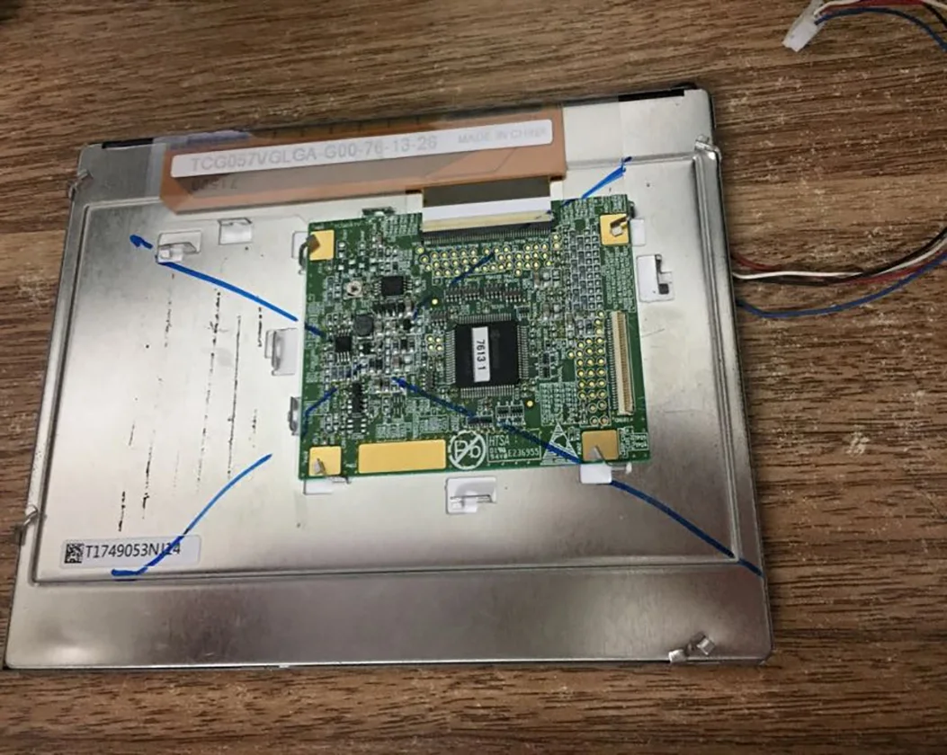 

3,5-дюймовый ЖК-экран TCG057VGLGA-G00