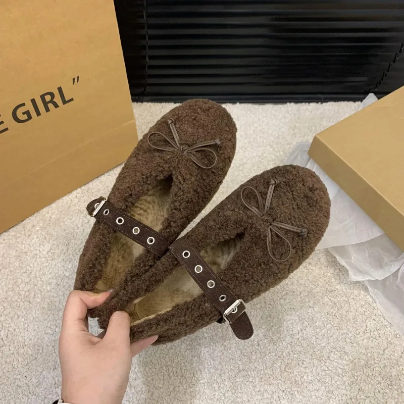 Новые зимние туфли на плоской подошве женские с круглым носком и узлом-бабочкой