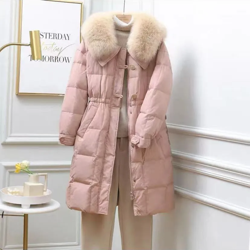 

Пуховик женский с большим воротником, средней длины, с поясом, приталенный силуэт, маленькое зимнее пальто на белом утином пуху, 2023