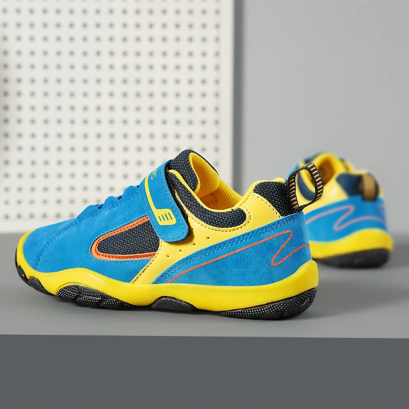 Children's Mountaineering Shoes Spring and Autumn Boys and Girls Mesh Casual Sports Shoes Anti slip Running Shoes