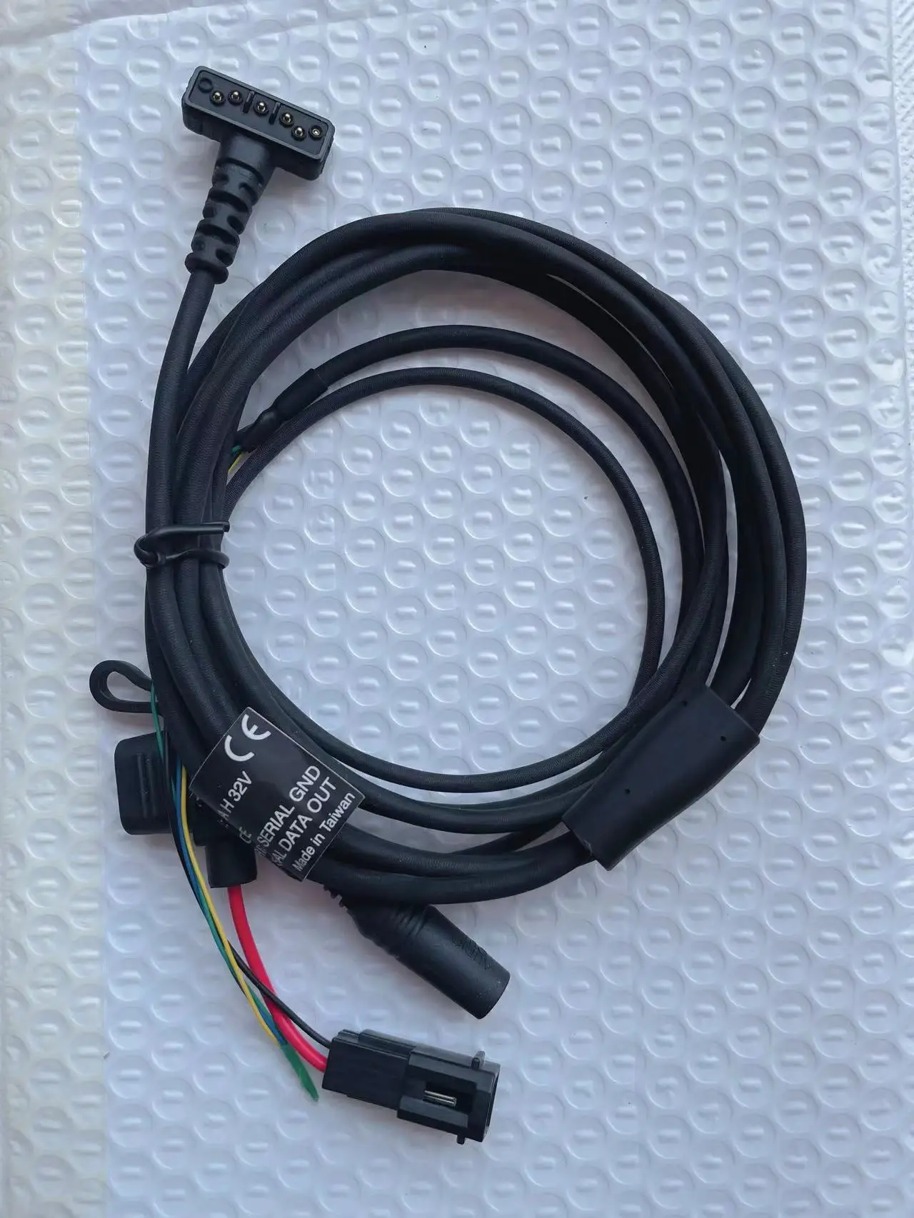 Power Cable 320-00611-11 Data Cable