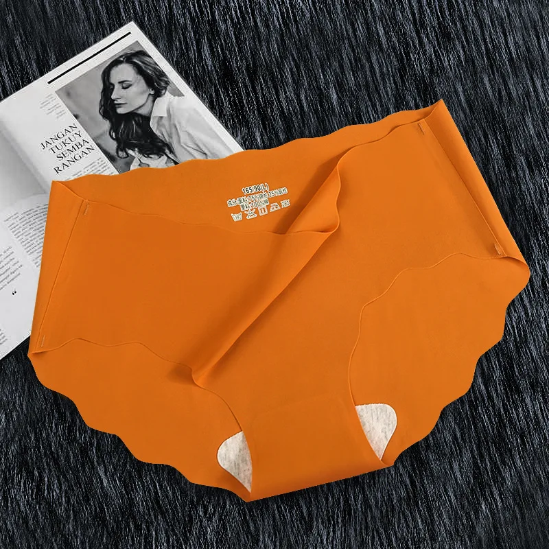 

Ice Silk Lingerie for Women No Trace Lingerie Panties for Women Middle Waist Cotton Women's Briefs Sexy Women's Panties Briefs