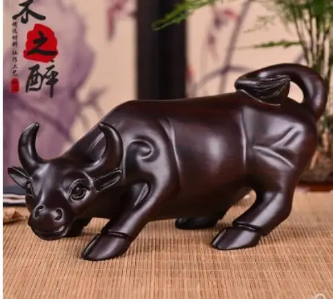 ebony Wood of drunk black sandalwood carve ox wood carving cattle furnishing pieces of solid Wall Street bull gas sky