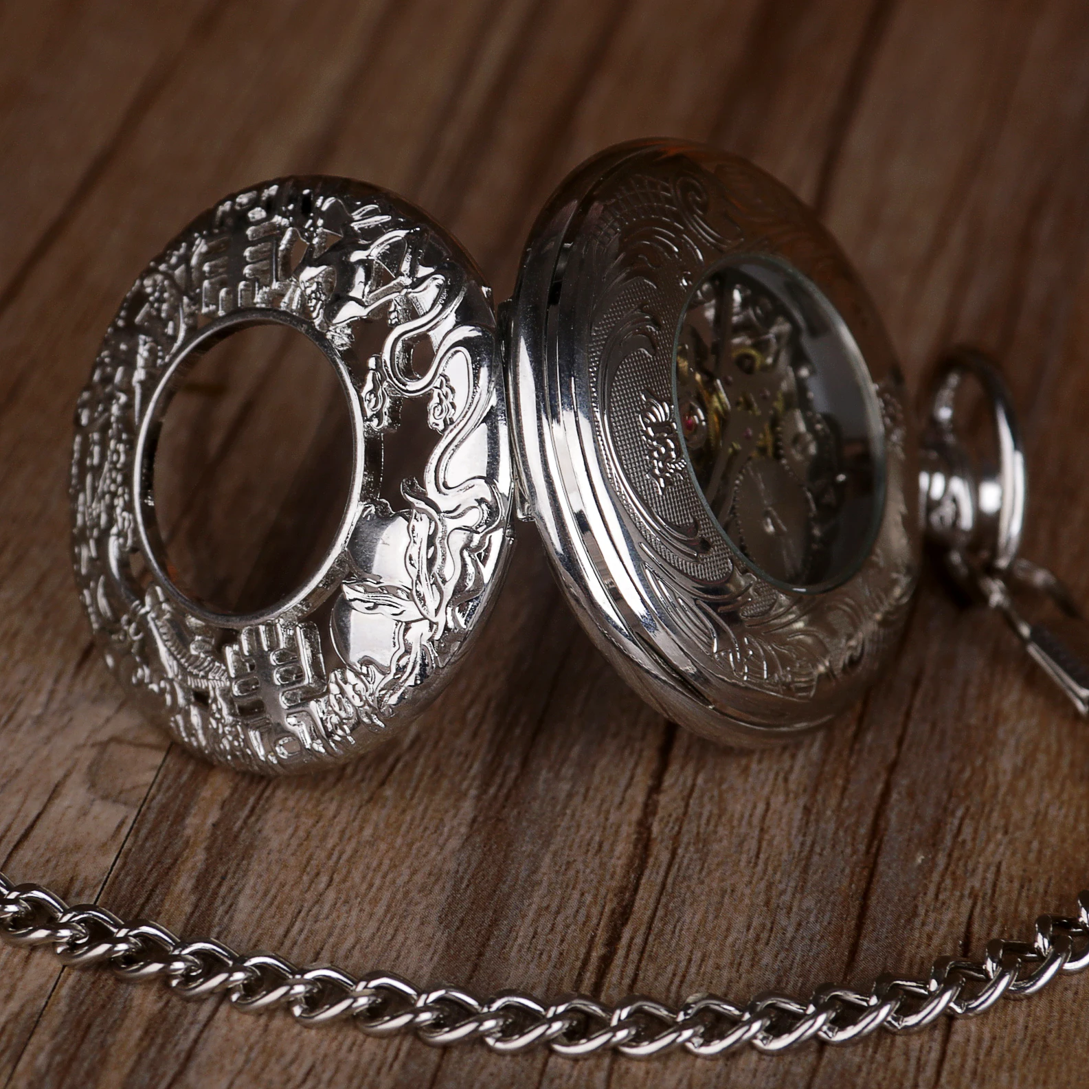 Roman Numerals Display Vintage Mechanical Pocket Watch Clock With Chain Pendant Men Women Popular Gifts