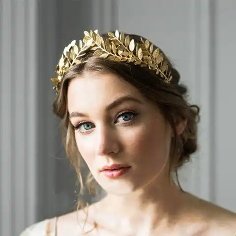 Европейская Греческая богиня, головная повязка с металлическими золотыми листьями, корона, обруч для волос, свадебная тиара, аксессуары для...
