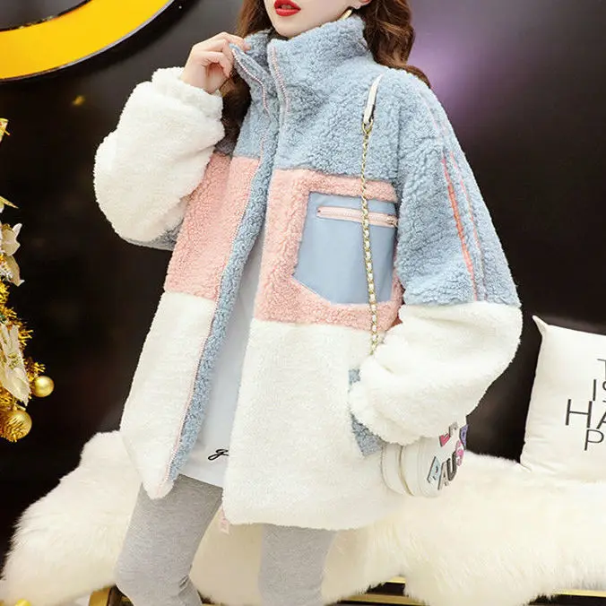 Lamb Wool Coat Women's Loose 2023 New Autumn/Winter Western Style Plush Thickened Cardigan Sweater