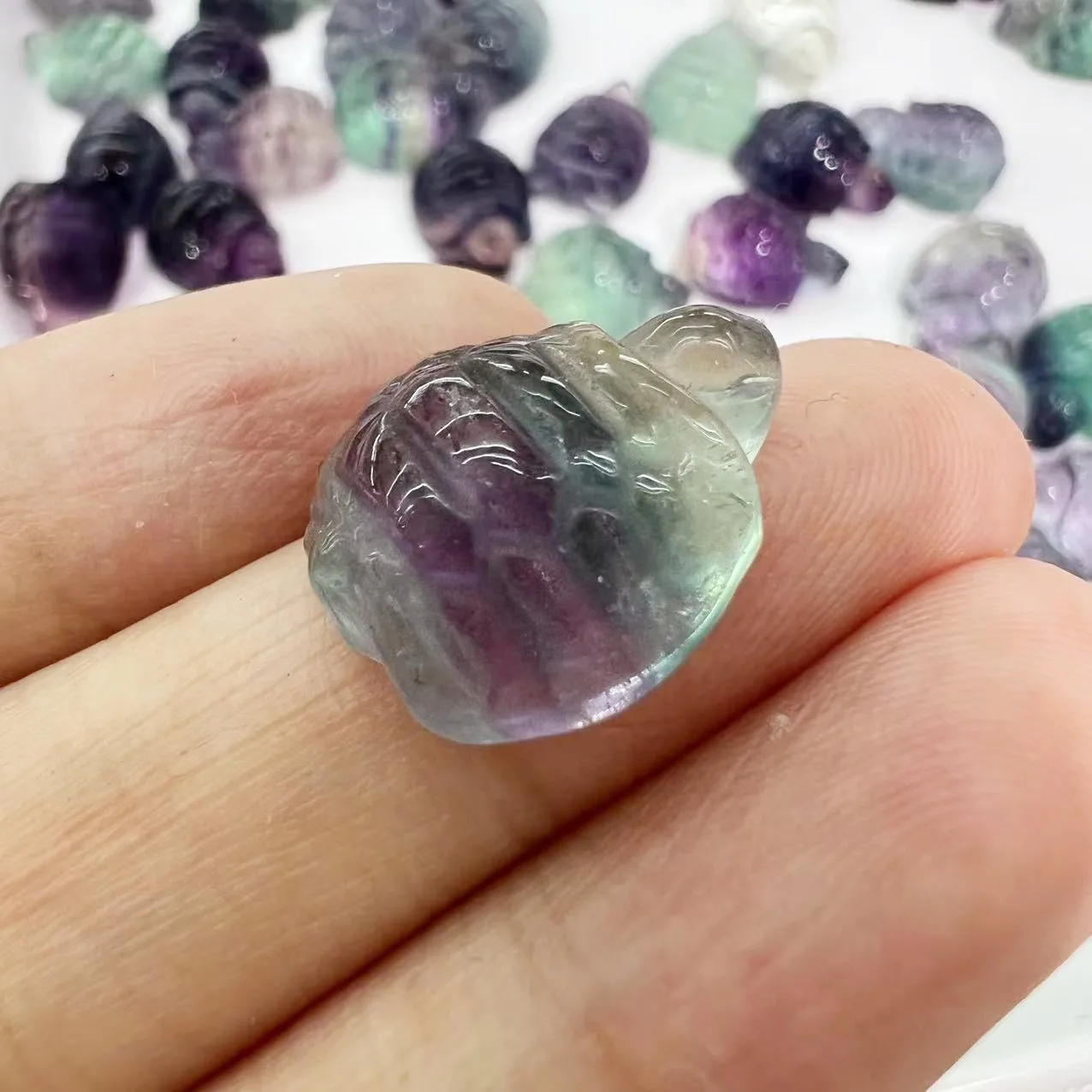 

Натуральный кристалл 8 см, цвет вишни, агат, камень, кварц, Сказочная бабочка, драгоценные камни, богиня, исцеление, подарок рейки