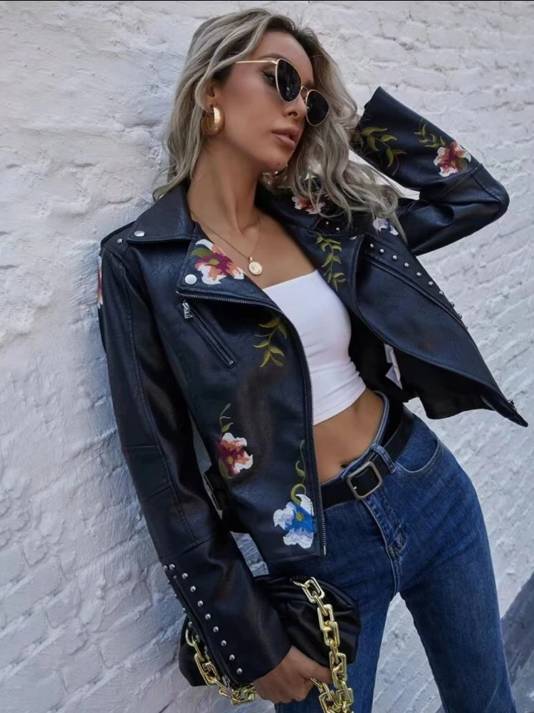 Autumn Women Jacket Vintage Slim Embroidery Floral Print Faux Leather Jacket Streetwear Female Zipper Rivet Retro Coat Outwear
