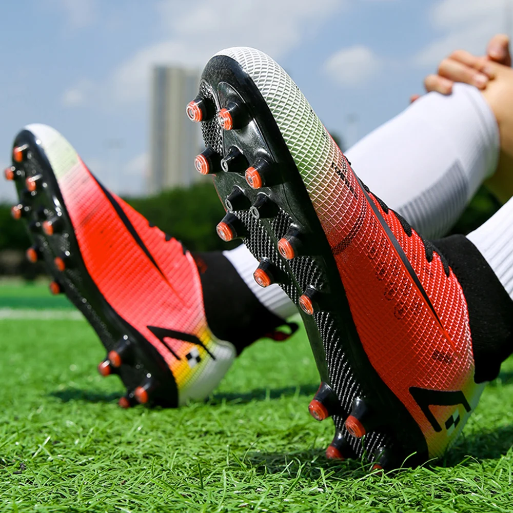New High Ankle Soccer Shoes Men Turf Soccer Cleats Grass Football Training Shoes for Kids Football Boots Women Sneakers FG 33-46