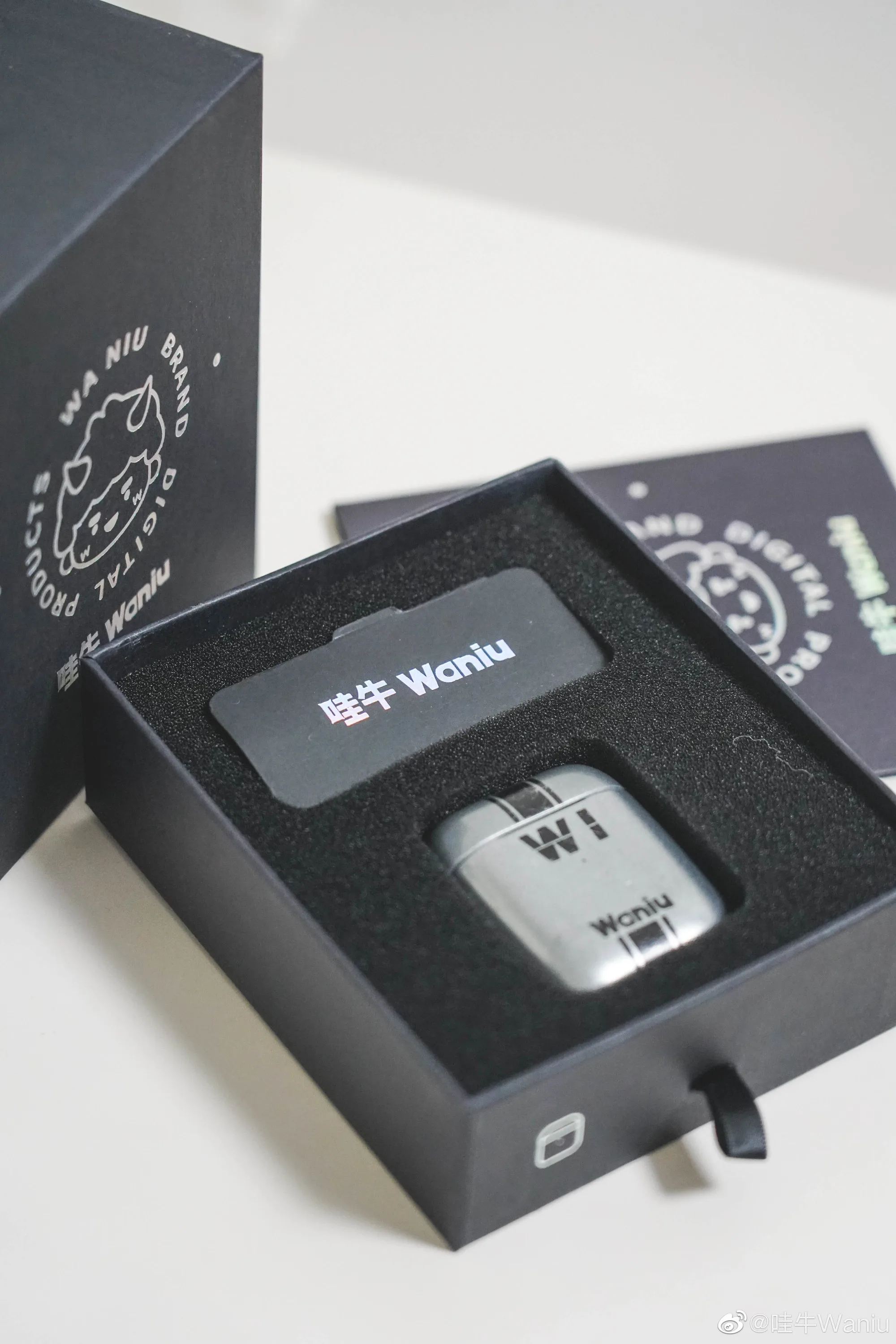 Беспроводные Bluetooth-наушники Wi-Fi с поддержкой рации W1