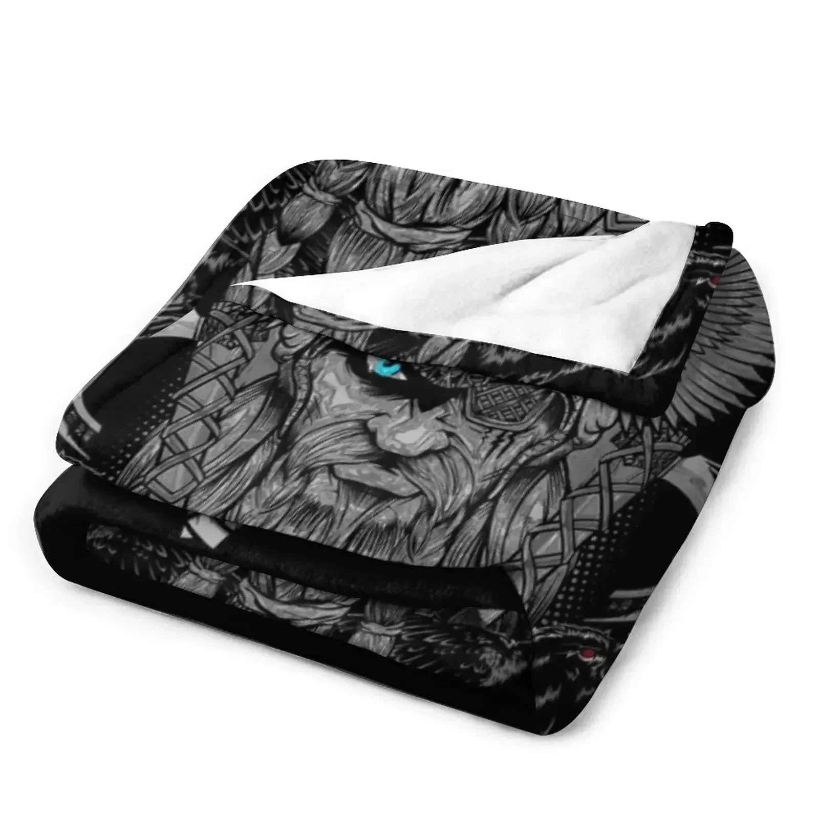 Скандинавская мифология с вороном Хьюн и Маннинн. Декоративное одеяло для