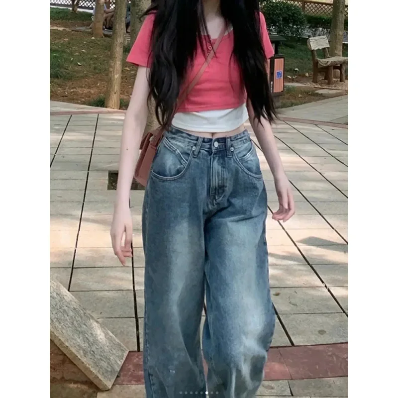 Миниатюрная женская дизайнерская нишевая укороченная футболка с короткими