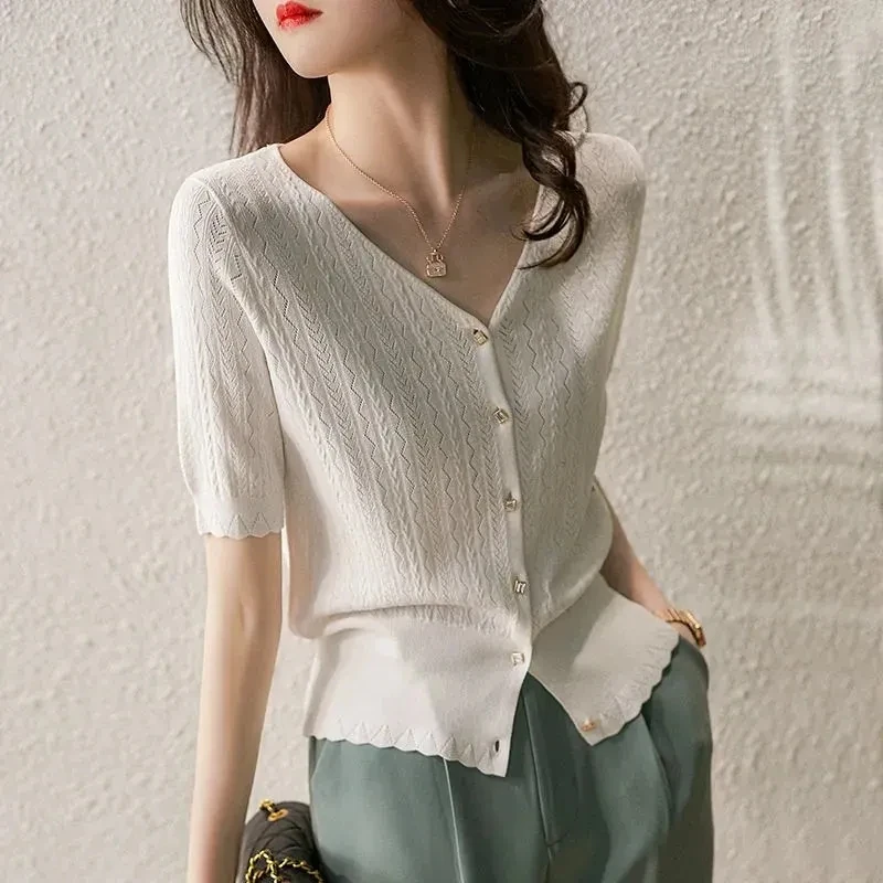 

Женская футболка, элегантный свитер, корейские однобортные женские топы, винтажная трикотажная футболка с V-образным вырезом, милые летние кардиганы с вырезами