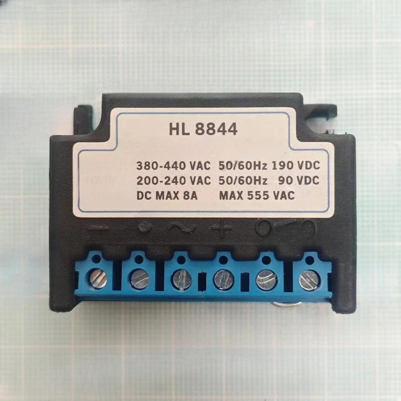 для 8844 TERMINATOR 380-440 200-240 В переменного тока 190 90 В постоянного тока МАКС. 8А 555 (art.: 3920d8570f6e8) - 3920d8570f6e8