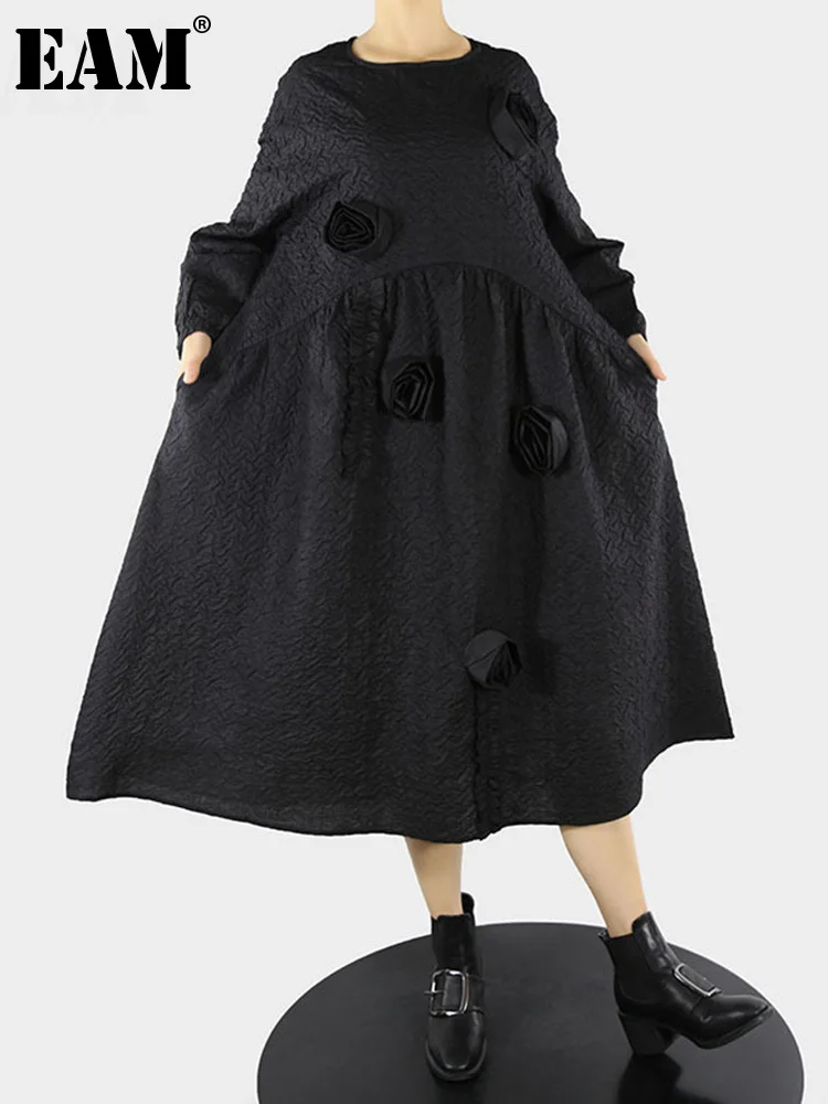 

[EAM] Women Black Flower Big Size Midi Dress New Round Neck Long Sleeve Loose Fit Fashion Tide Spring Autumn 2022 1DE4807