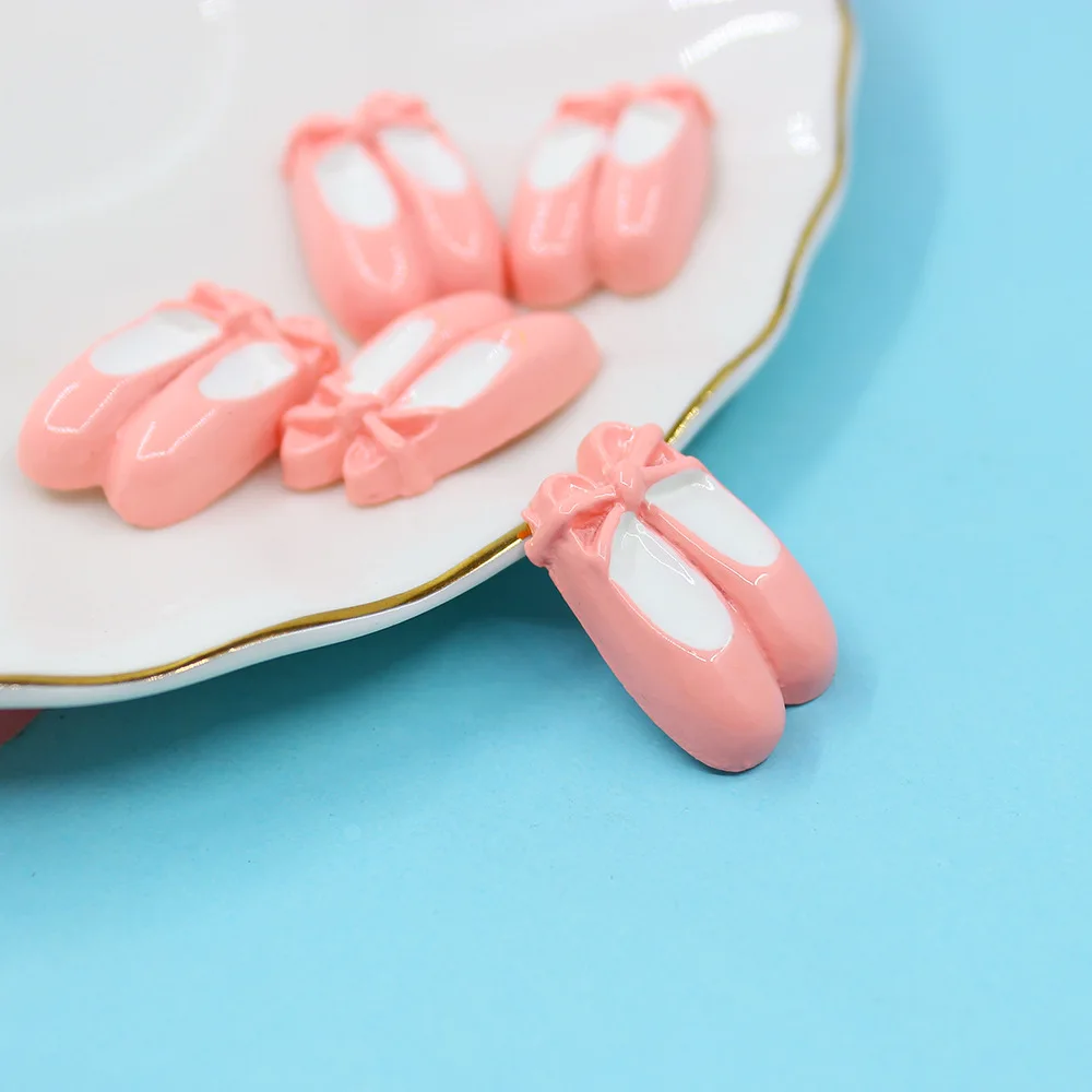

10pcs Resin Diy Mini Ballet Shoes Flatback Cabochon Miniatures DIY Accessories Scrapbooking Material Charm Embellishment Figures