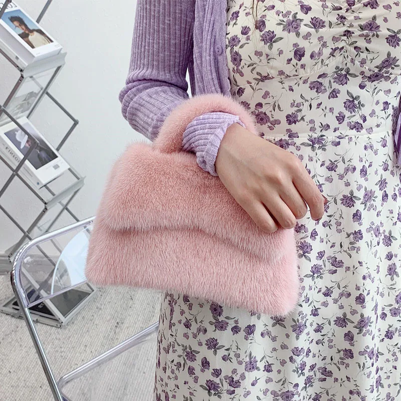 

2022 Autumn And Winter Bags. ,Luxurious Mink Tote One-Shoulder Crossbody Bag. Casual Versatile Ladies Small Bag