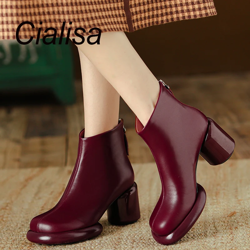 

Женские ботильоны из натуральной кожи, с круглым носком, на высоком каблуке