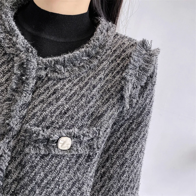 Рисунок 5 - Женское шерстяное твидовое пальто