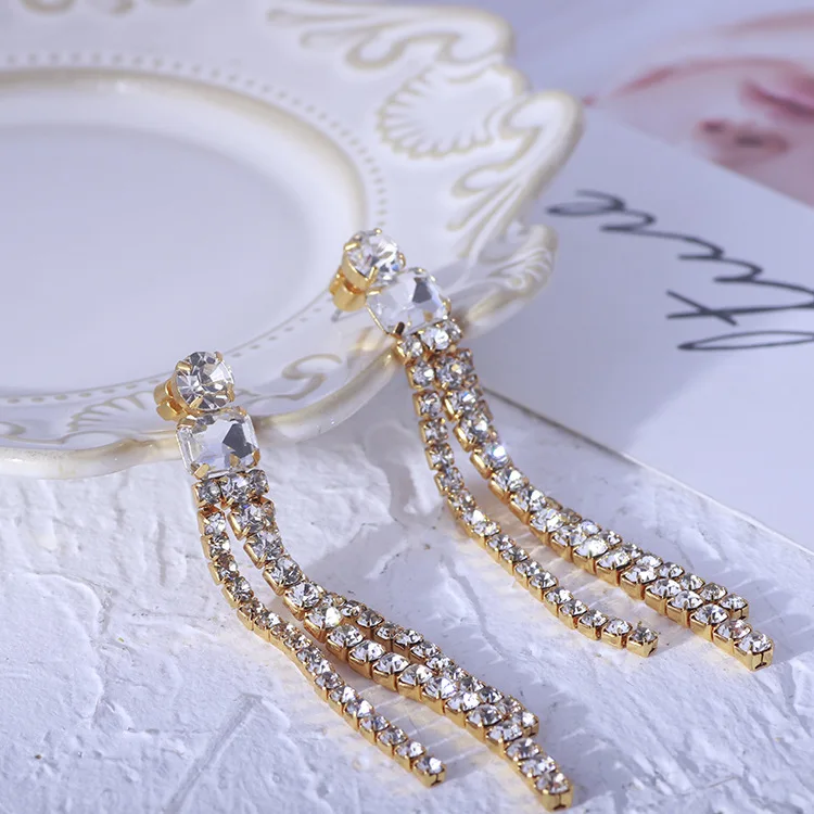 

Длинные серьги-кисточки с бриллиантами, модная коллекция Elegance